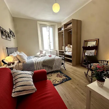 Casa Martinez コモ